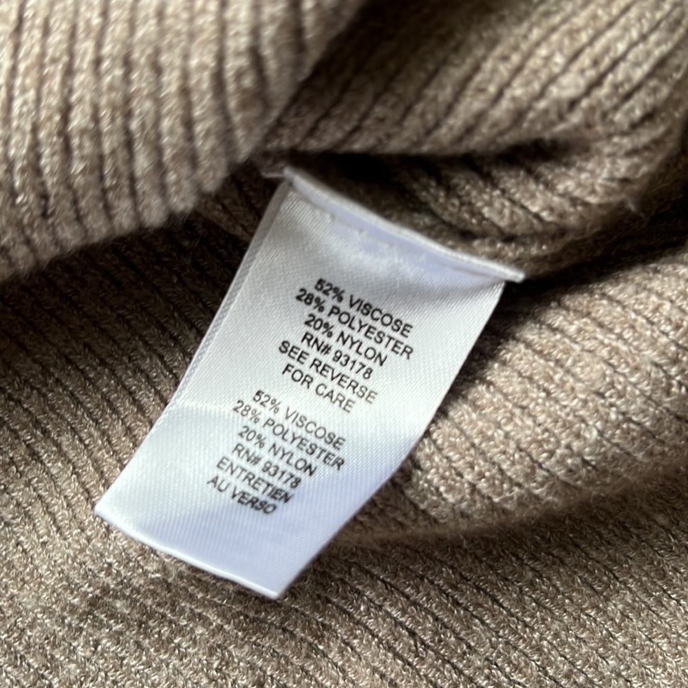 Tahari Sweater Hoodie - Picture 8 of 10